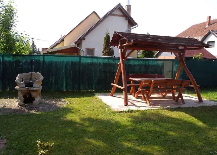 בית נופש Balatonmariafurdo, Somogy 1