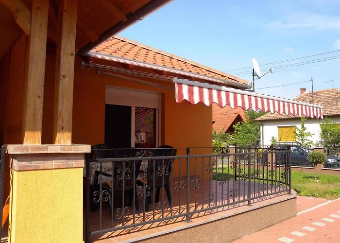 Balatonmariafurdo, Somogy 1 בית נופש *